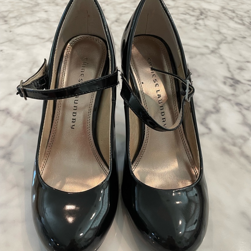Chinese Laundry Heels